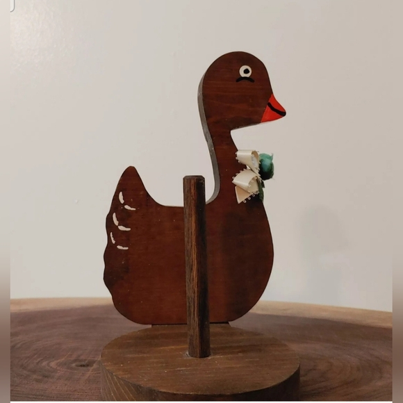 Vintage Wooden Duck Paper Towel Holder - Handcrafted & Adorable - Picture 2 of 5
